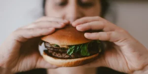 69 Best Burger Pick Up Lines for 2024